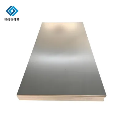 TITANIUM 9. razred / tanjur